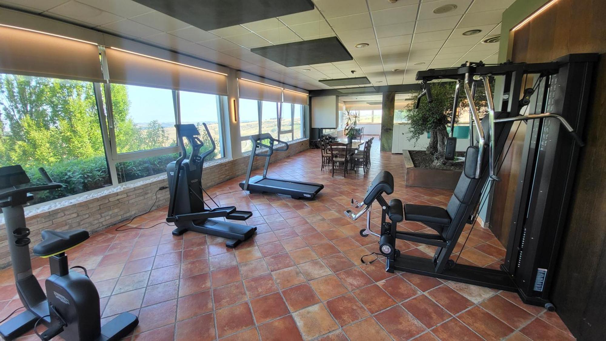 Bellavista Suite Spa Staffolo Exterior photo